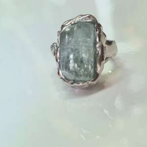 Anello Scultura con Acquamarina